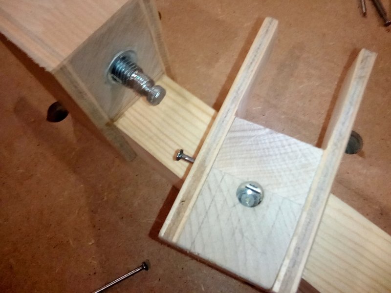 способ фиксации шпильки