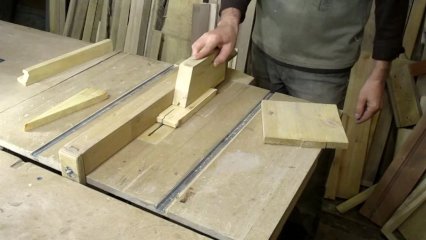 Толкатели для циркулярной пилы