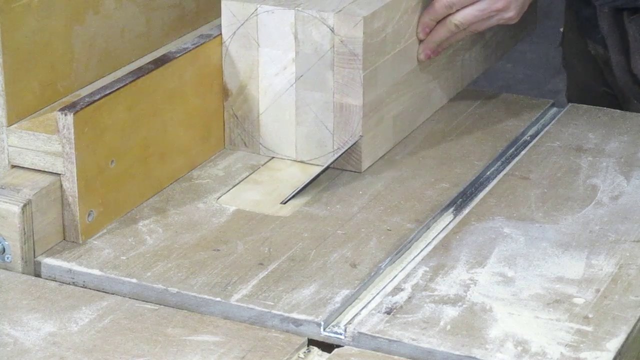 обрезка углов заготовки