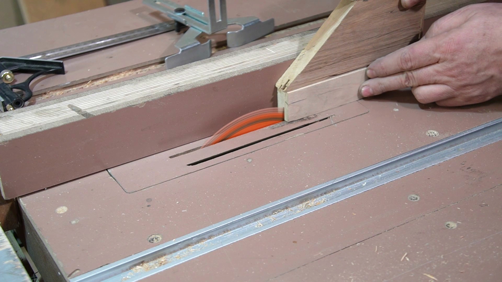 выборка четверти