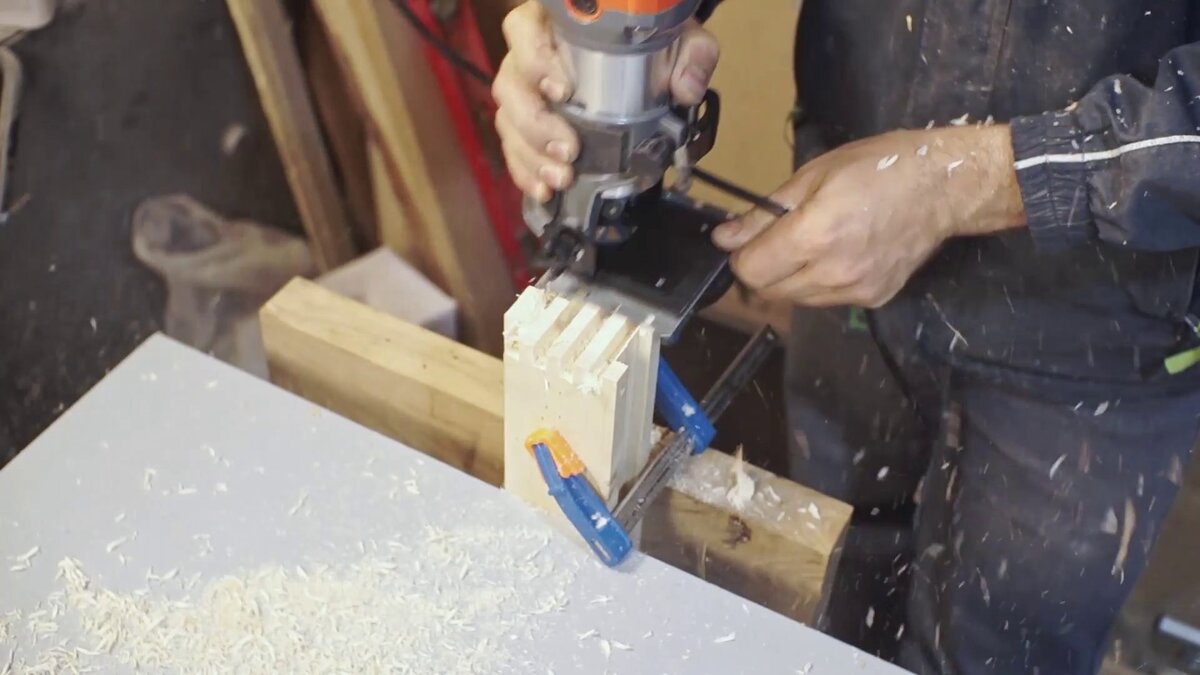 Фрезерование шипов для изготовления ящиков