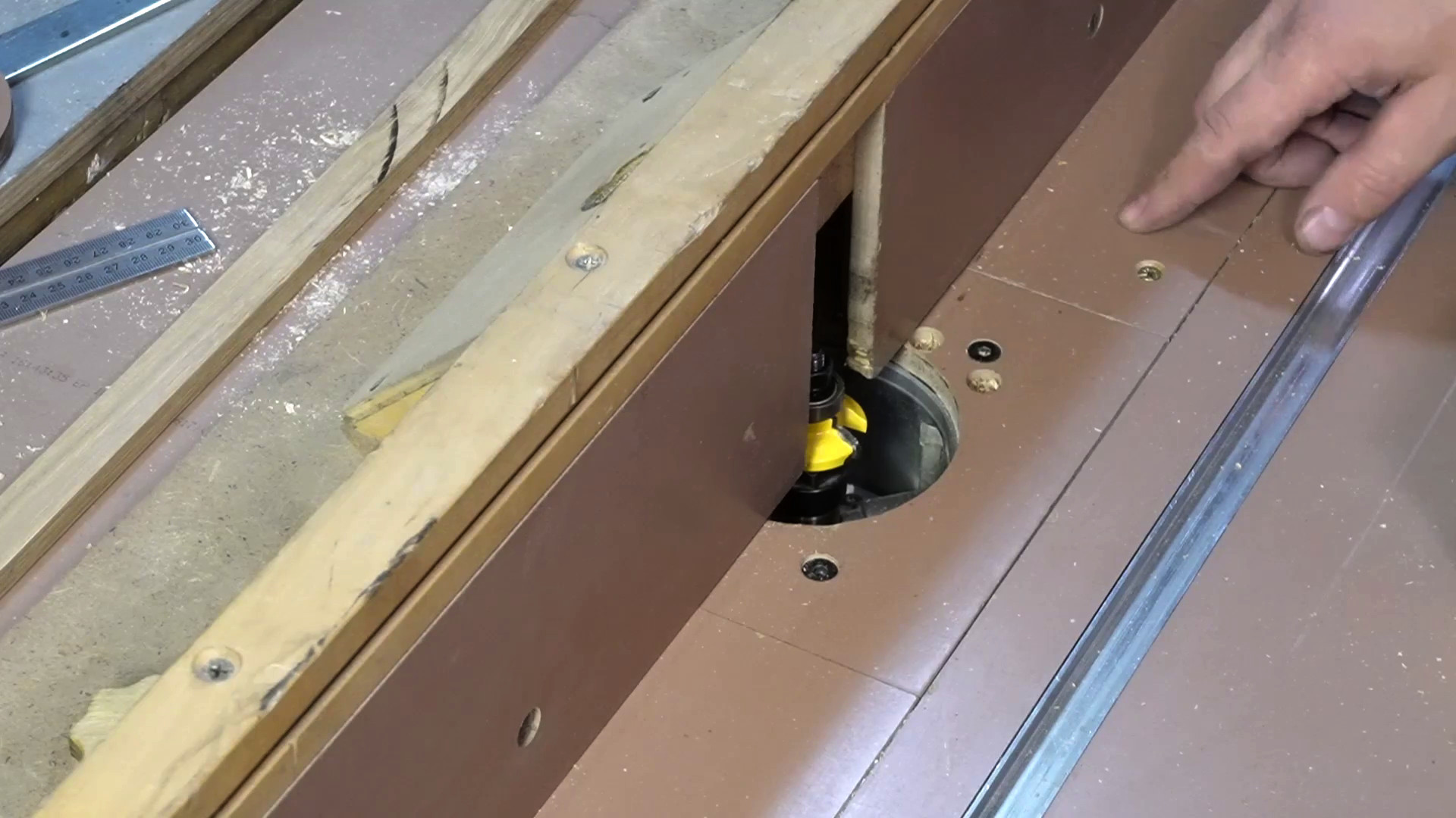 настроенный фрезер