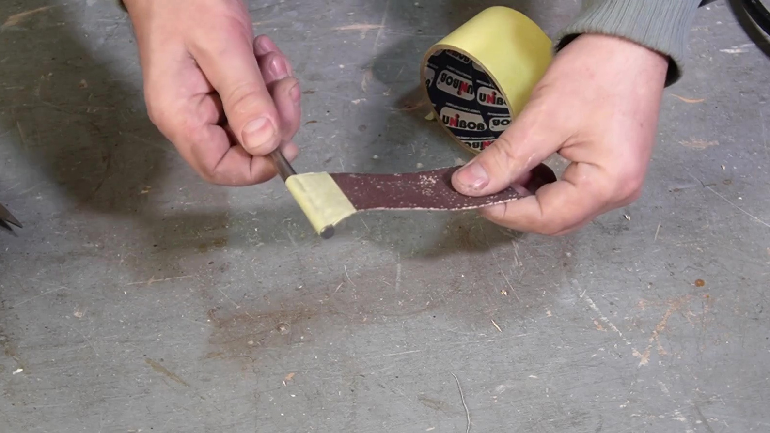 акрепление наждачки к прутку