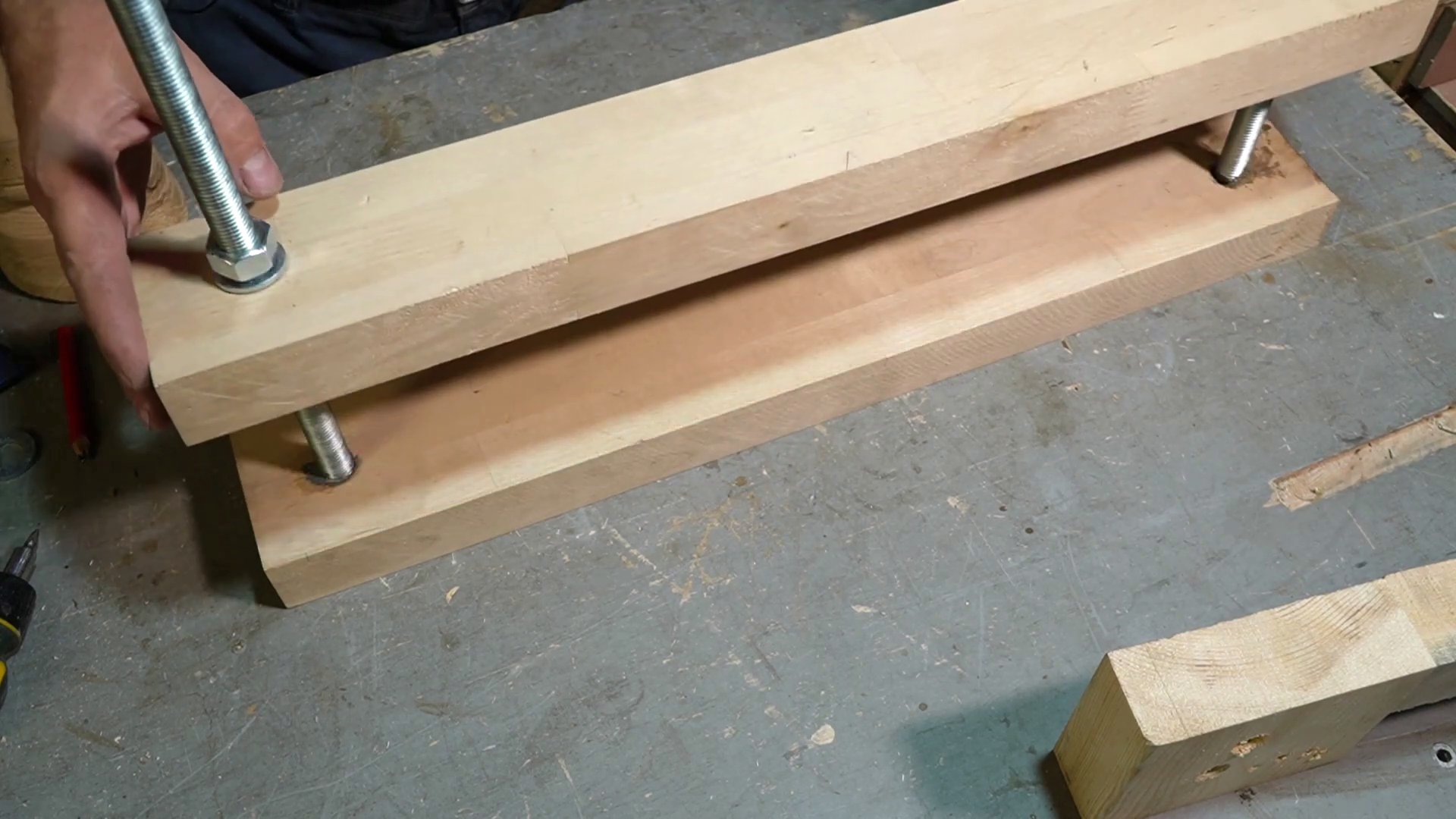 готовые тиски