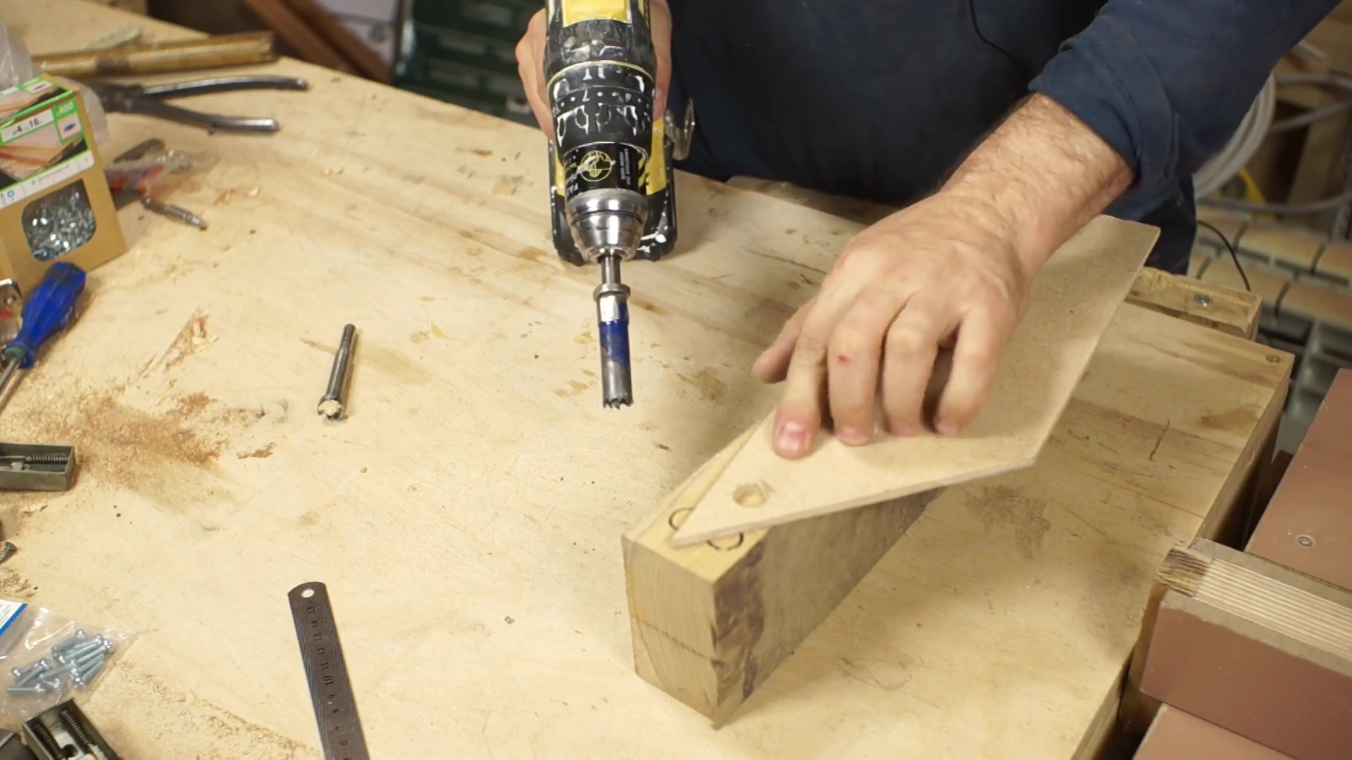 сверление дрелью